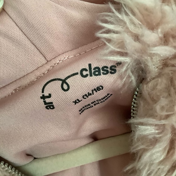 Pink fluffy art class hoodie - Picture 2 of 2